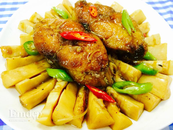 Hướng dẫn cách nấu món cá thu kho măng cực đơn giản tại nhà 