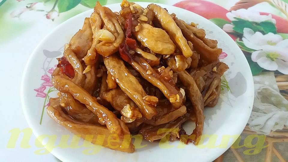 người dân Đầm Hà dùng làm thức ăn hoặc quà biếu cho người thân.