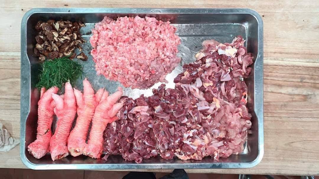 Thành phần của giò gà đông tảo