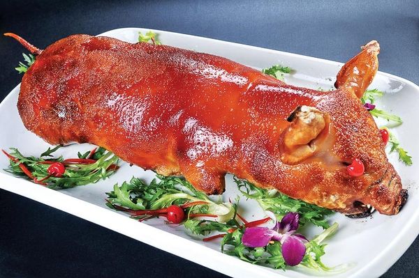 Địa chỉ mua lợn sữa quay Lạng Sơn tại Hà Nội