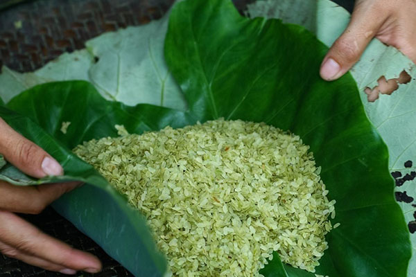 Mẹo làm xôi cốm hạt sen thơm ngon