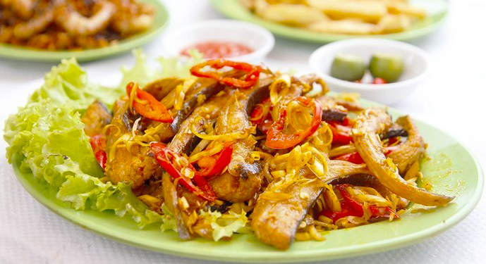 Hướng dẫn làm món cá chép giòn xào lăn