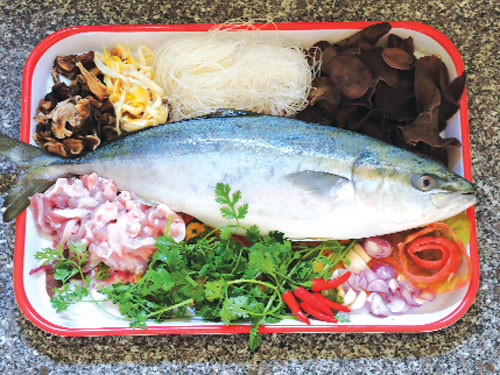 Nguyên liệu làm cá cam hấp