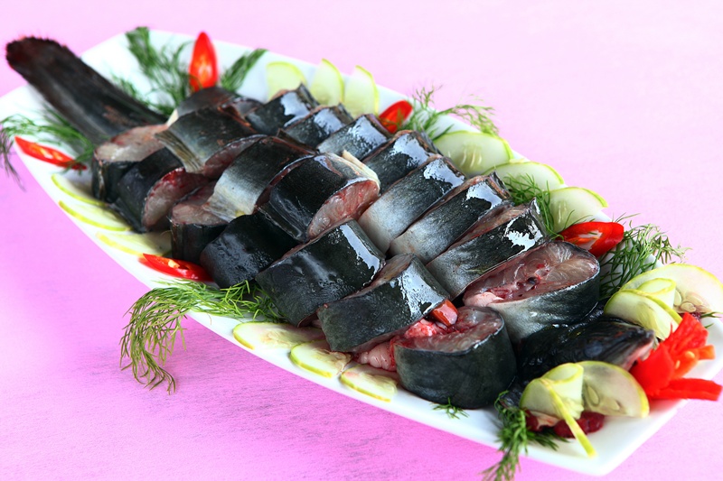cá chình tươi