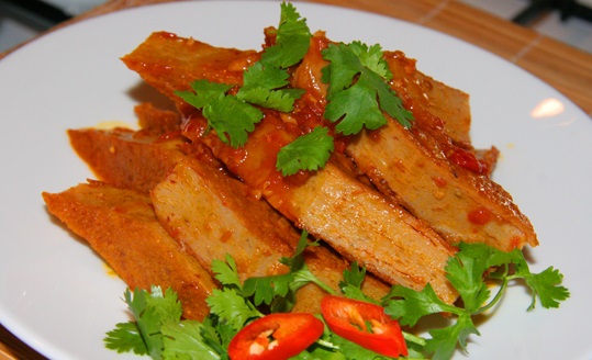 Chả cá sốt cà chua thơm ngon