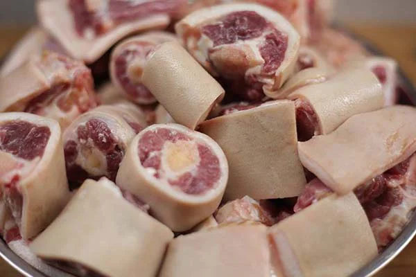 Nên mua đuôi bò ở đâu