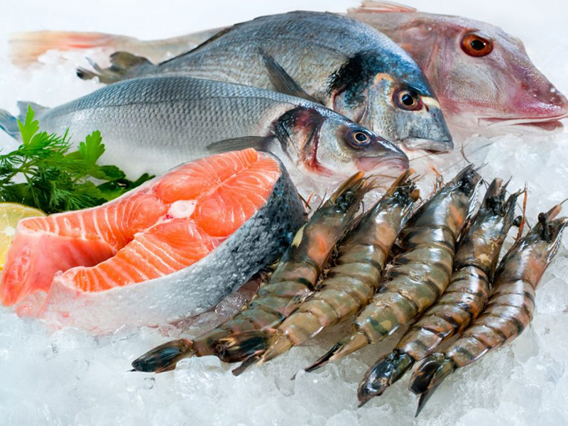 hen suyễn có ăn được cá không?