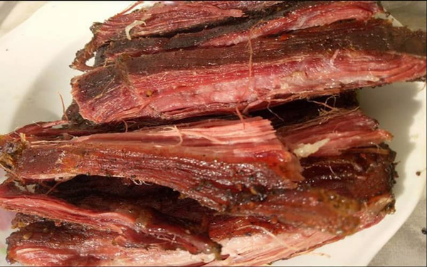 Thịt lợn gác bếp