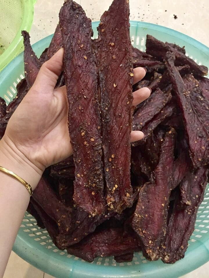 Cách bảo quản thịt gác bếp